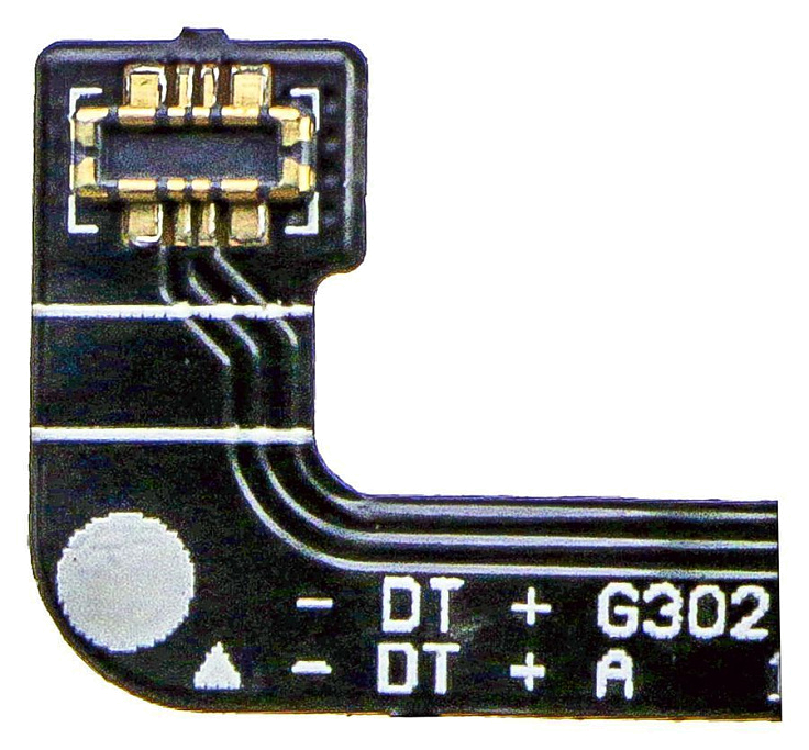 p104.01779_3